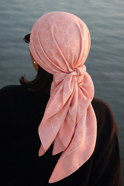 Carré de soie style GG (rose)